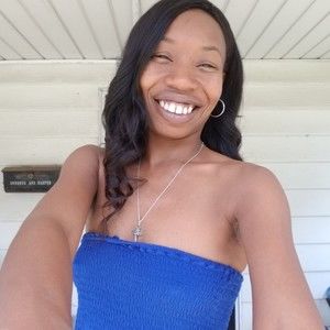 Meet your Posher, Lashawnda